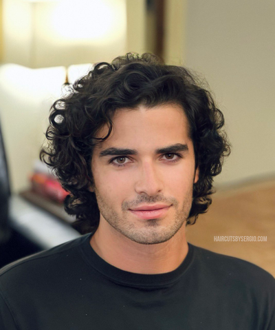 Perfect Your Curls with Sergio Slavnov’s Expert Styling